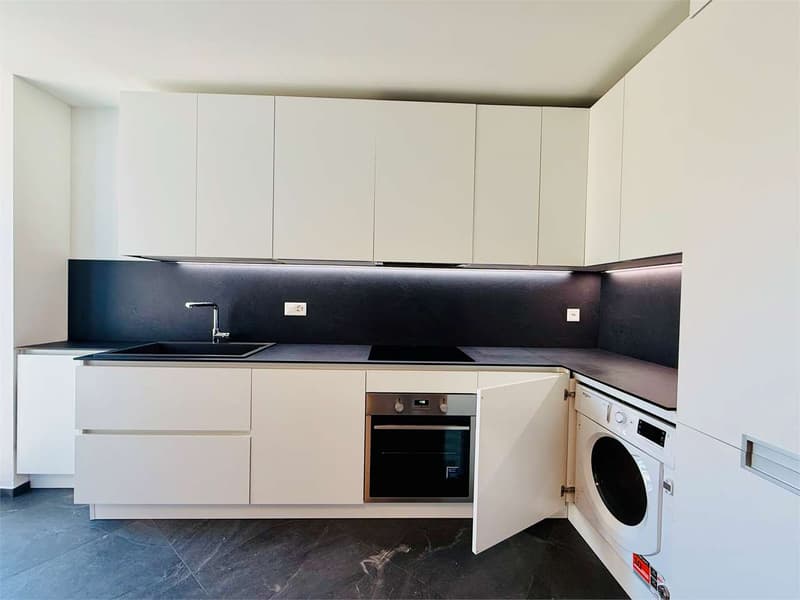 Appartement élégant de 2.5 pièces à louer à Riva San Vit (4)