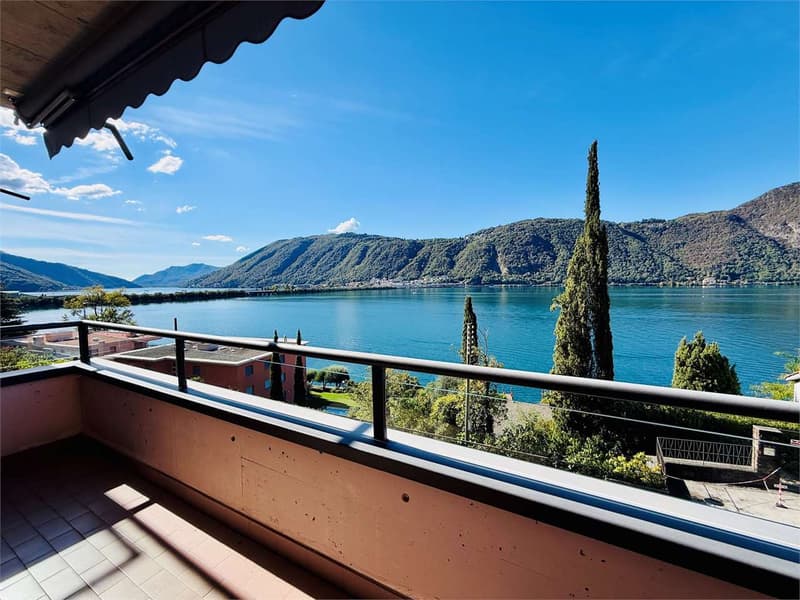 BISSONE - Ampio 3.5 locali con splendida vista lago, piscina riscaldat (7)