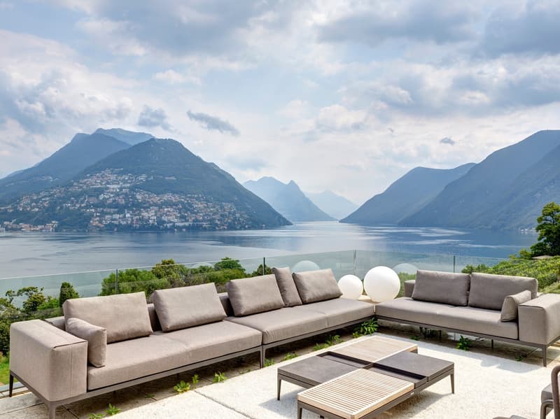 Best lake-view Penthouse in prestigious building (1)