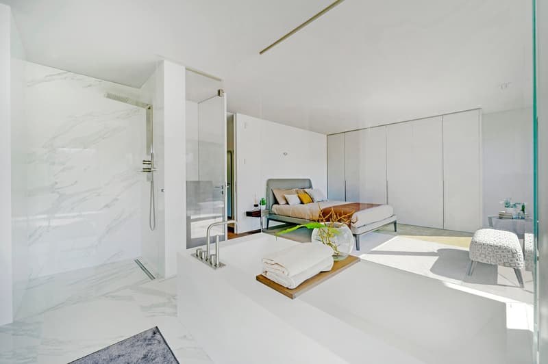 Hauptschlafzimmer mit Bad