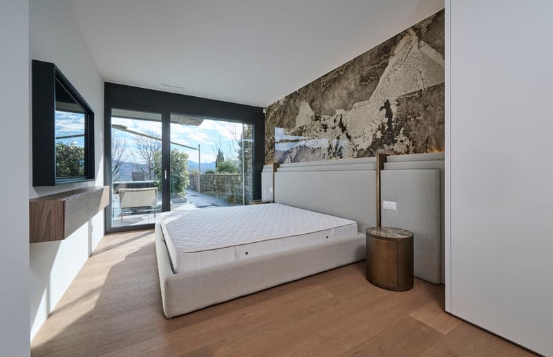 LIBELLULA RESIDENCE: Stupendo appartamento con enorme giardino e vista lago (7)