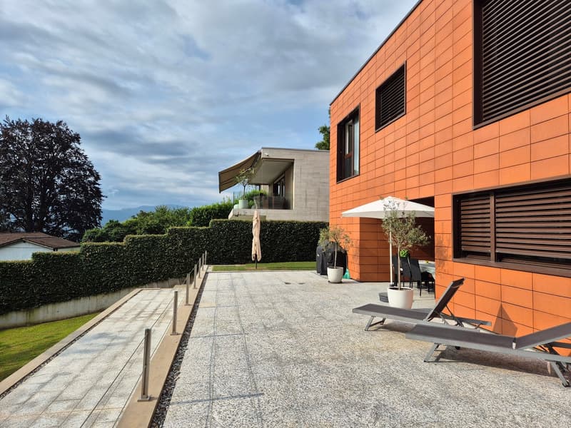 Superbe villa de style minimaliste avec norme Minergie (3)