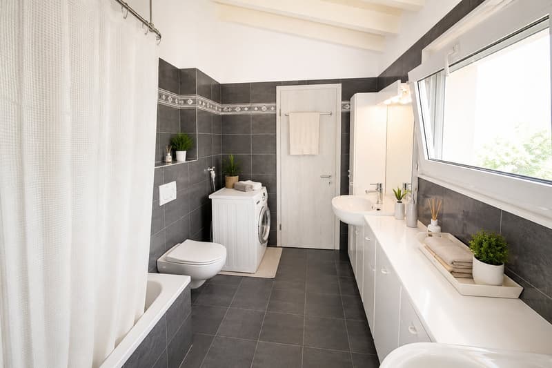 Appartement mansardé de 2,5 pièces avec vue sur le lac (8)