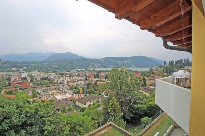 Attic with 2.5 rooms and lake view (4)
