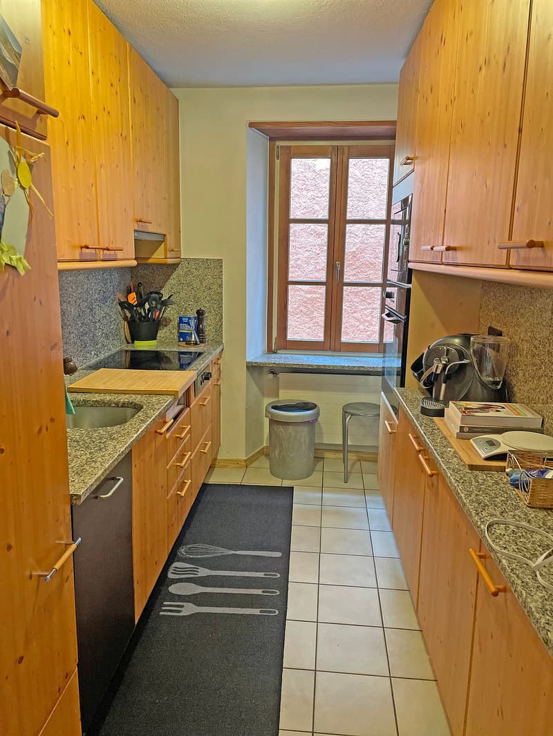 Wohnung mit 3,5 Zimmern (3)