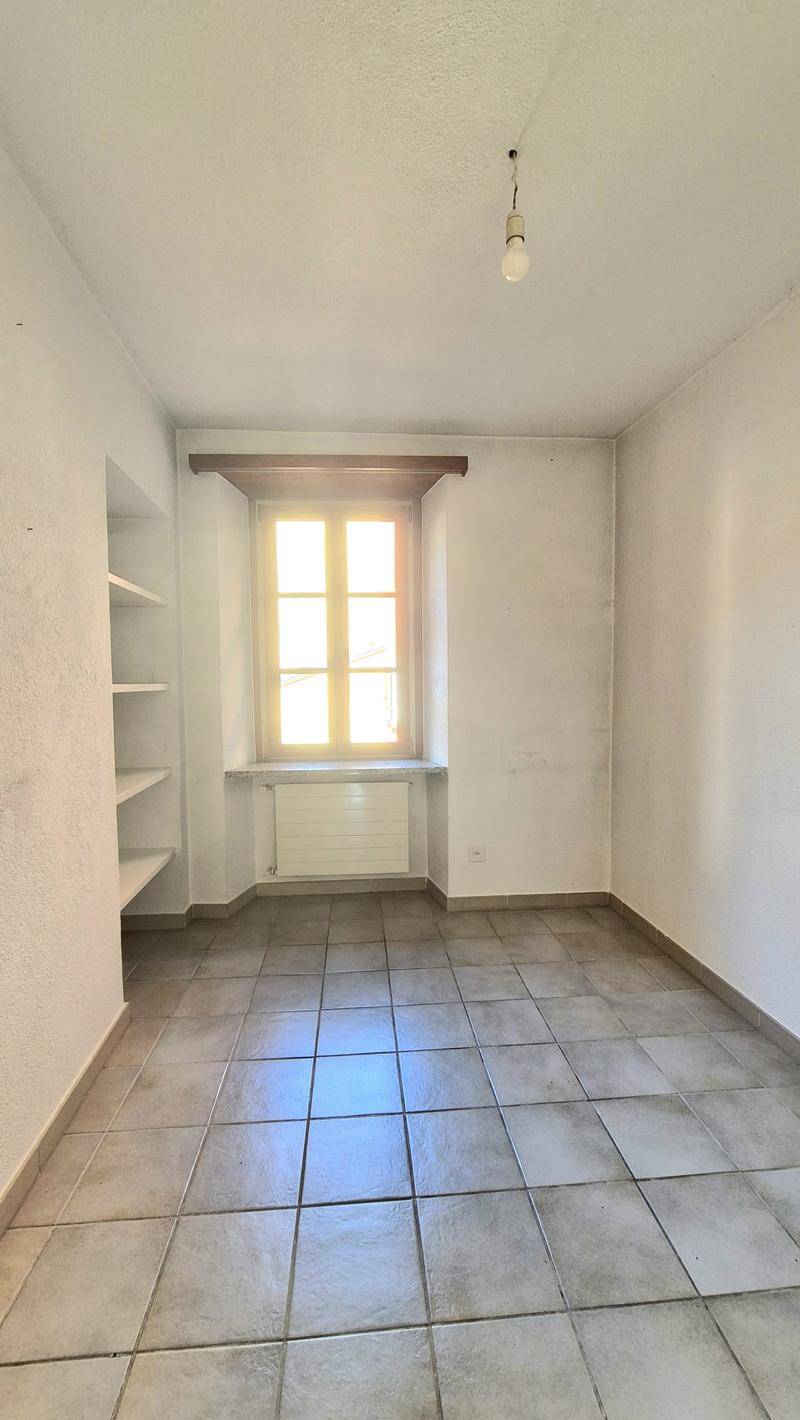 Schönes 4.5-Zimmer-Apartment in Cagiallo (5)