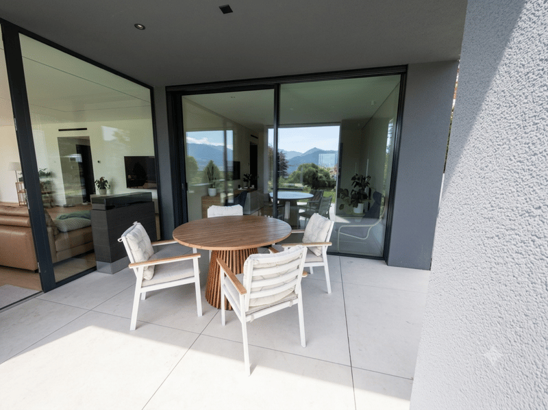 Appartamento di 4.5 locali di nuova costruzione con area wellness privata e vista lago (9)
