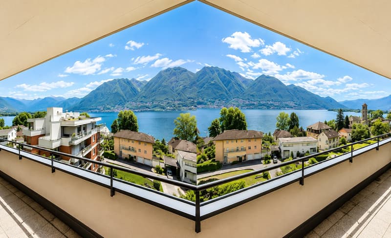 Esclusivo Attico con Terrazza Panoramica e Vista Lago a 180° (2)