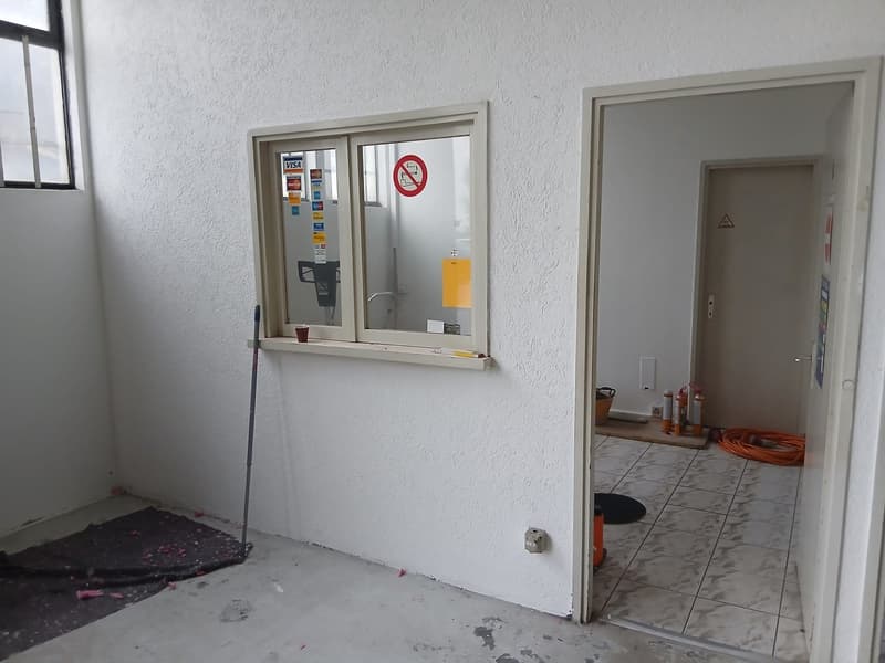 Locale commerciale e magazzino in affitto a Grancia (11)