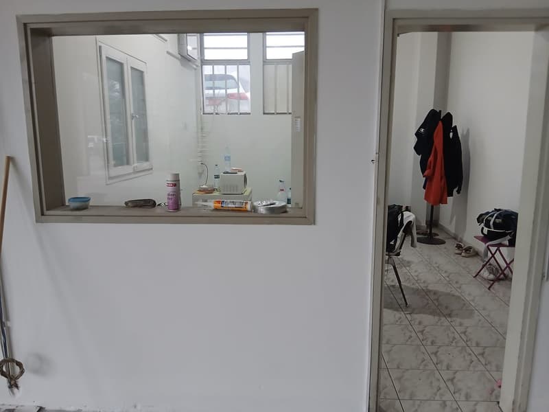 Locale commerciale e magazzino in affitto a Grancia (10)
