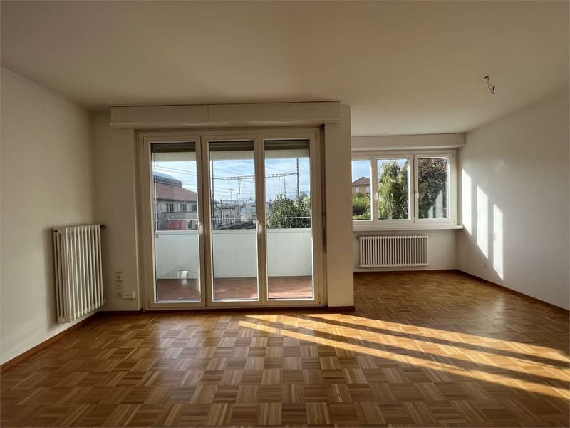 Rif. 2429 Chiasso zur Miete 3.5 Zimmer (2)