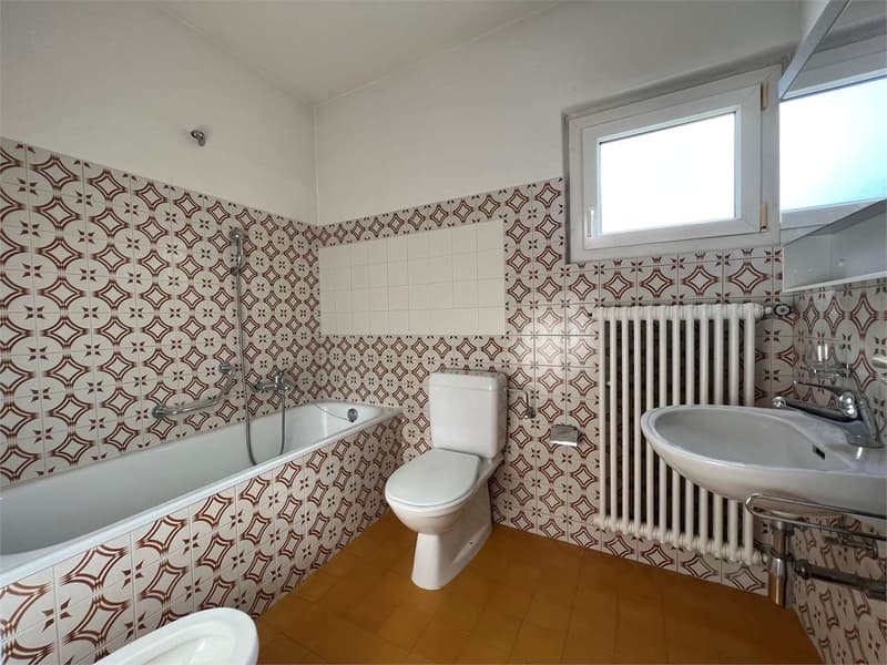 Rif. 2429 Chiasso zur Miete 3.5 Zimmer (9)