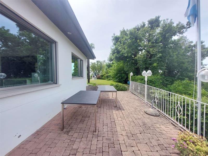 2514_Tremona, wonderful villa surrounded by greenery (2)