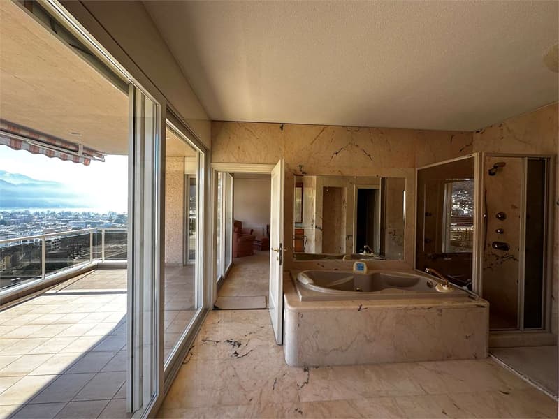 Rif.2645 Elegantes Wohnhaus von 400 m² mit Seeblick in Lugano (12)