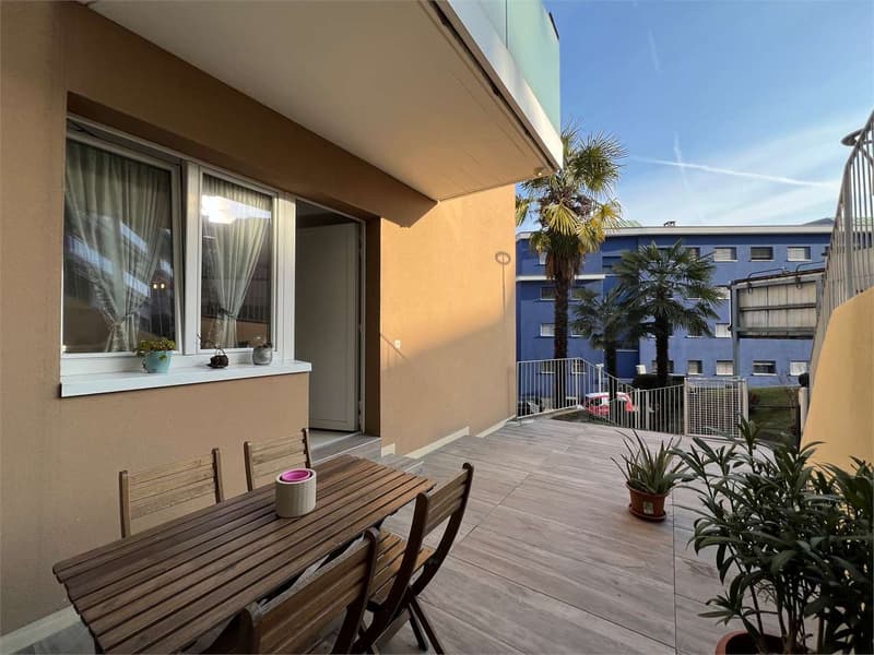 Rif. 2650 - 2 Zimmer mit großer Terrasse, 5 Minuten von Lugano entfernt (2)