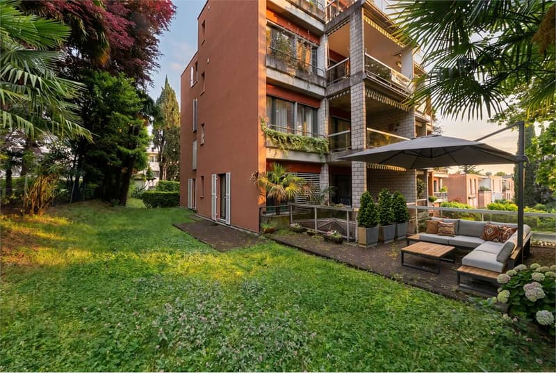 Massagno, 4.5-room apartment with private garden (8)
