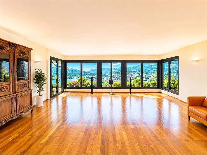 Exclusive Attic with Roof Garden and Panoramic View of Lake Lugano (3)