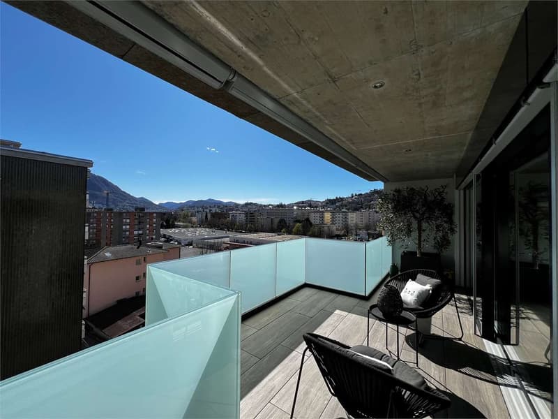 Rif. 2674 Pregassona Exclusive penthouse with direct elevator (7)