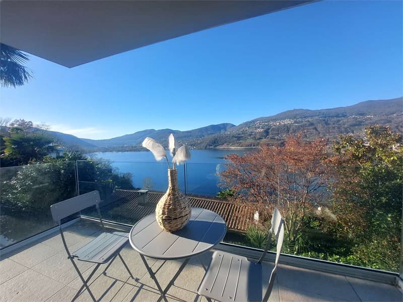 2473_Montagnola, 1,5 locaux rénovés vue lac (1)