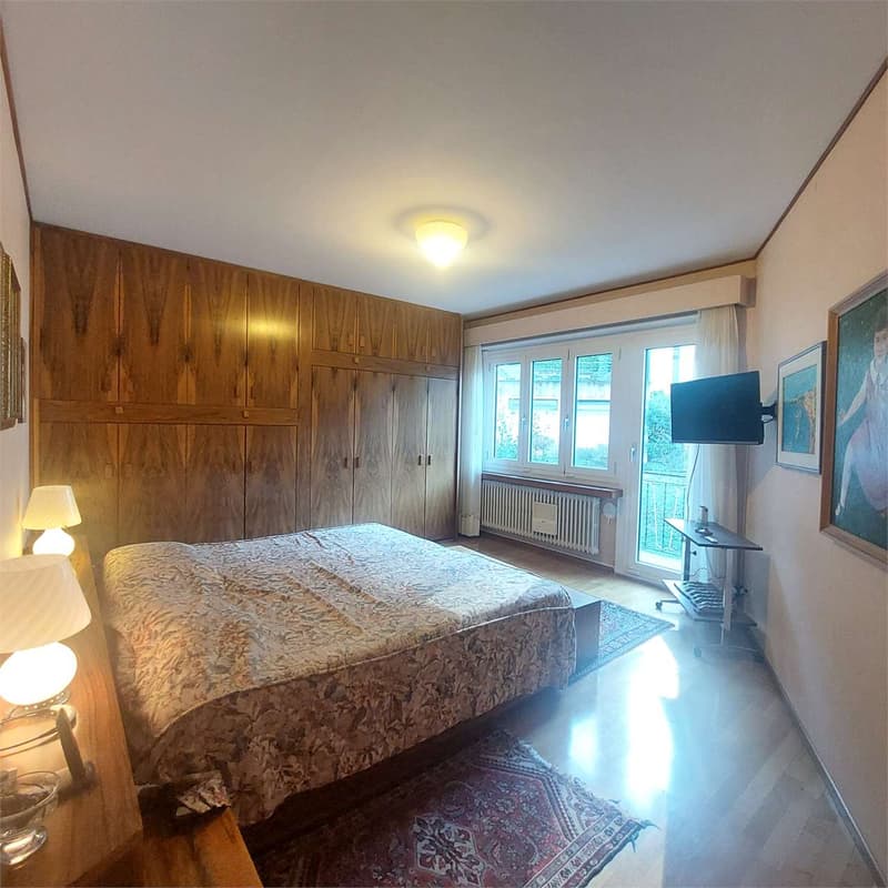Montagnola, elegant villa with 7.5 rooms and building plot (5)