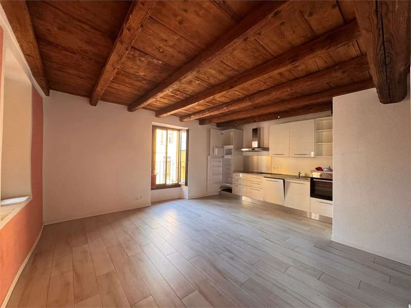 Rif. 2698 Schönes Apartment 3.5 Zimmer in kleiner Residenz (2)