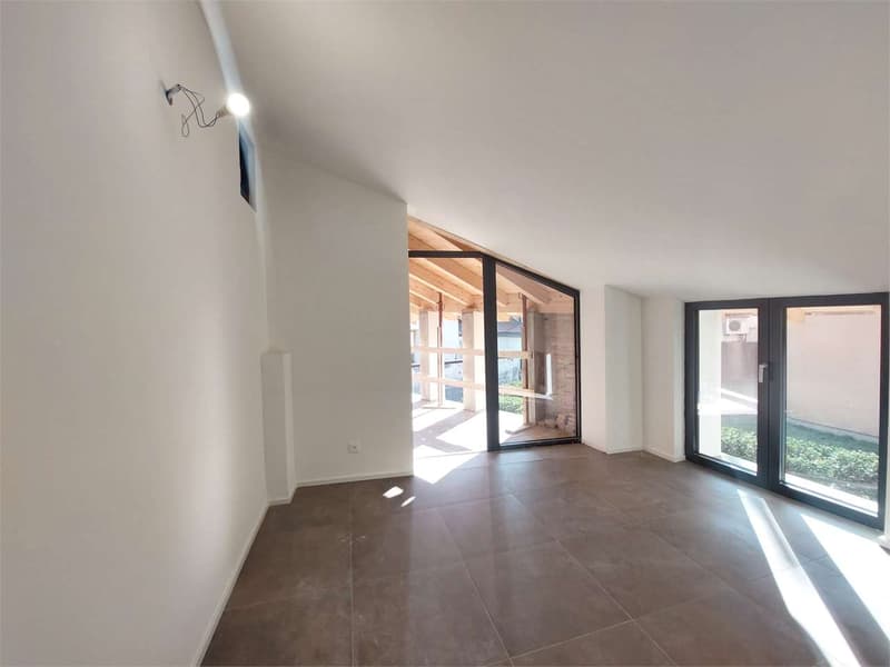Riva San Vitale, independent house in the center 2575 (7)