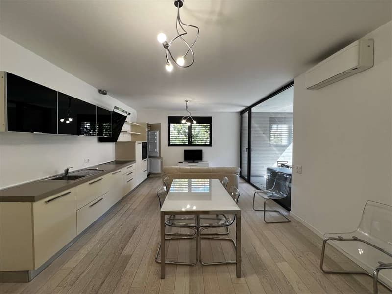 Rif. 2705 Lugano - Elegante 3.5 locali con terrazzo a pochi passi dall (4)