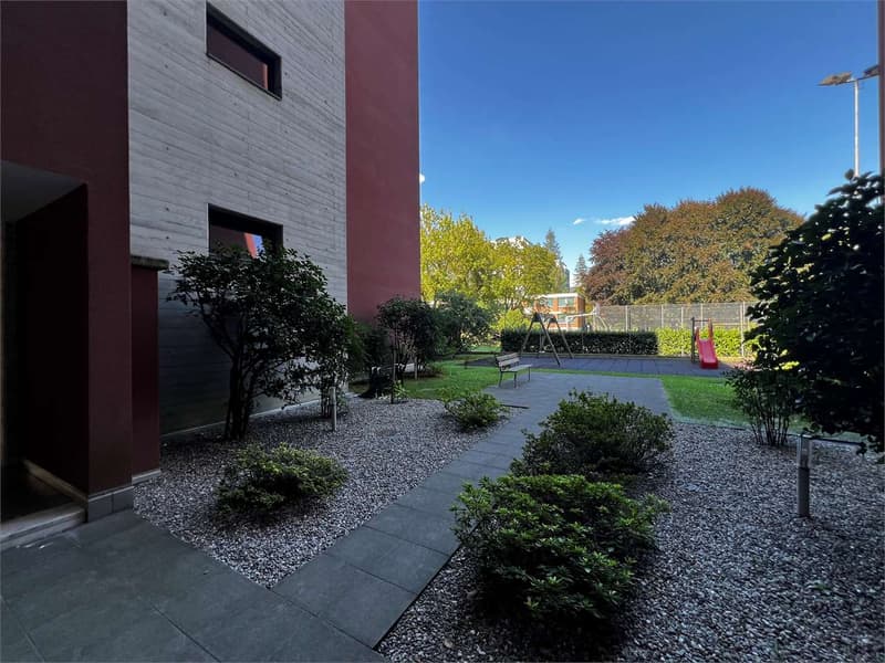Rif. 2705 Lugano - Elegante 3.5 locali con terrazzo a pochi passi dall (1)