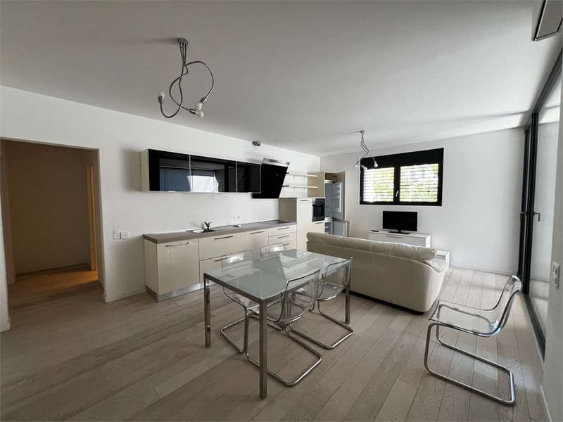 Rif. 2705 Lugano - Elegante 3.5 locali con terrazzo a pochi passi dall (5)