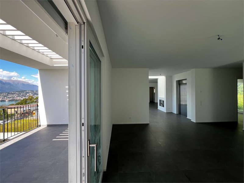 Rif. 2713 Pugerna Villa di nuova costruzione con giardini e vista lago (6)