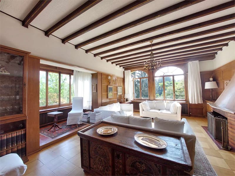 Prestigiosa villa storica con parco privato e vista sul Lago di Lugano (2)