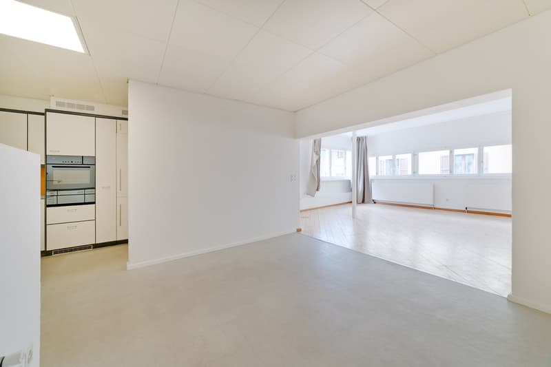 Bellissimo loft ristrutturato di 120 mq a Cadro (1)