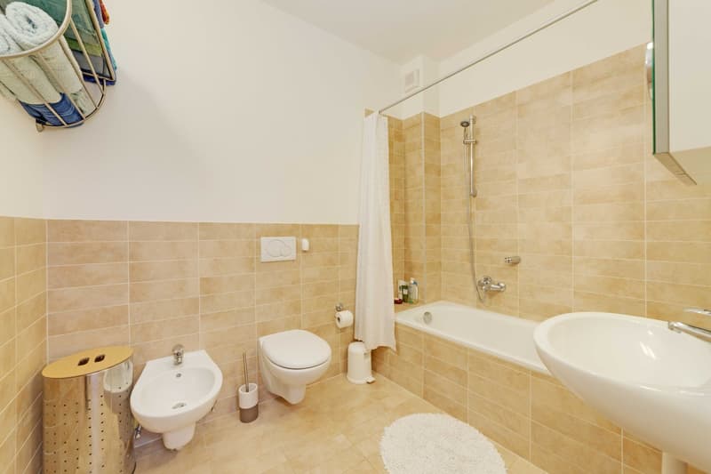 CASLANO – NUR WENIGE SCHRITTE VOM SEE | MÖBLIERTE 3.5-ZIMMER-WOHNUNG MIT TERRASSE – ZWEITWOHNSITZ (12)