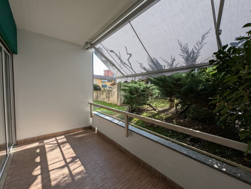 Einladendes 3.5-Zimmer-Apartment mit Terrasse und Garten (9)