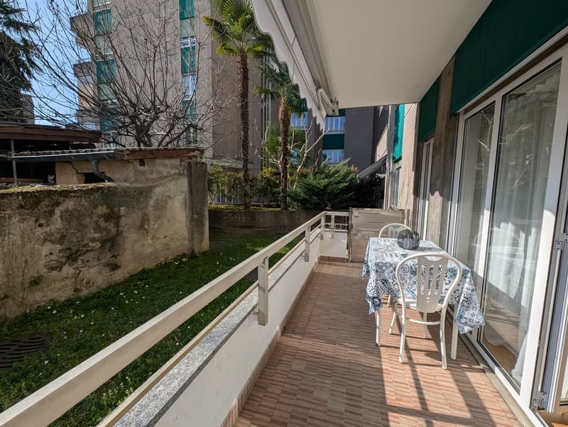 Einladendes 3.5-Zimmer-Apartment mit Terrasse und Garten (11)