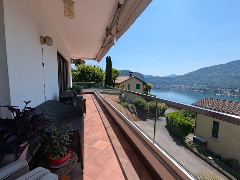 VISTA LAGO - PISCINA INTERNA - TUTTO MERAVIGLIOSO (4)
