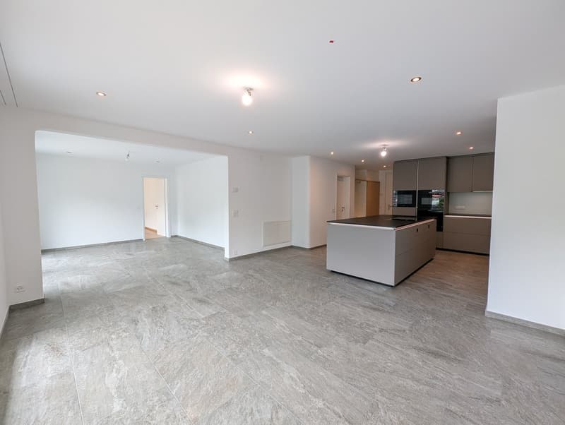 Modernes und elegantes Ferien-Penthouse am See mit Bootsliegeplatz (10)