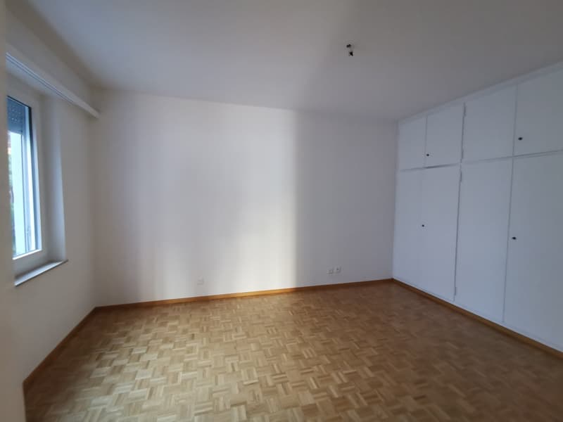 Wohnung mit 4 Zimmern und unvergleichlichem Blick auf den See (4)