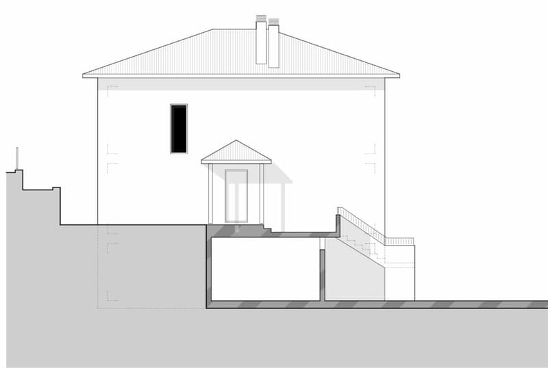 Spacious Detached House with Garden (23)