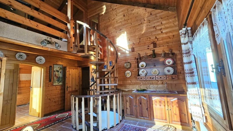 Faszinierendes Chalet-Stil Haus (16)