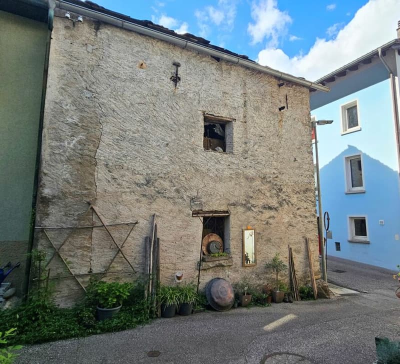 RUSTICO DA RISTRUTTURARE A GNOSCA (3)