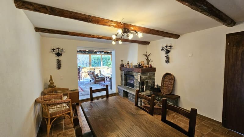 AFFASCINANTE CASA UNIFAMILIARE A POCHI MINUTI DA SAN BERNARDINO (7)