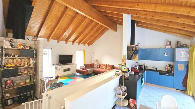 CASA UNIFAMILIARE CON APPARTAMENTO DA REDDITO (3)
