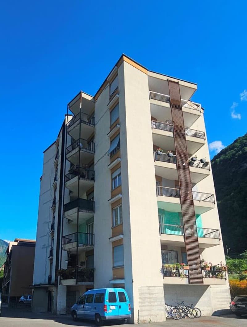 INTERESSANTI APPARTAMENTI 2.5 LOCALI (11)