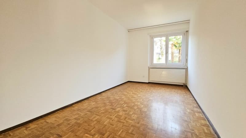 APPARTAMENTO 4.5 LOCALI A VACALLO (11)