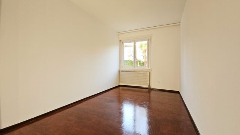 APPARTAMENTO 4.5 LOCALI A VACALLO (10)
