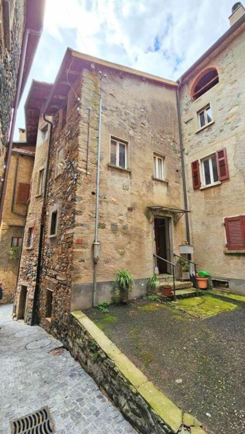 CASA TICINESE DI NUCLEO A SONVICO (1)