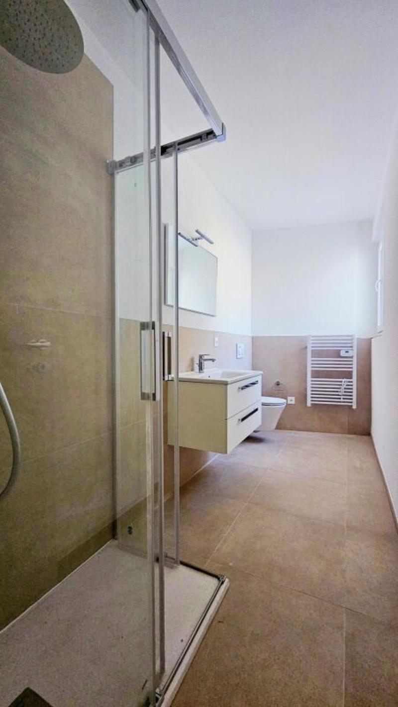 APPARTAMENTI 2.5 LOCALI RESIDENZA O REDDITO (10)