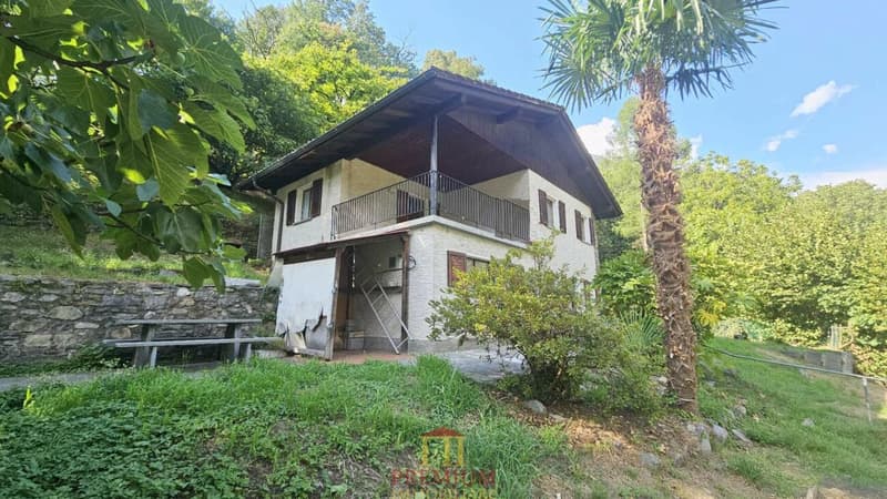 INTERESSANTE CASA UNIFAMILIARE A GRONO (3)