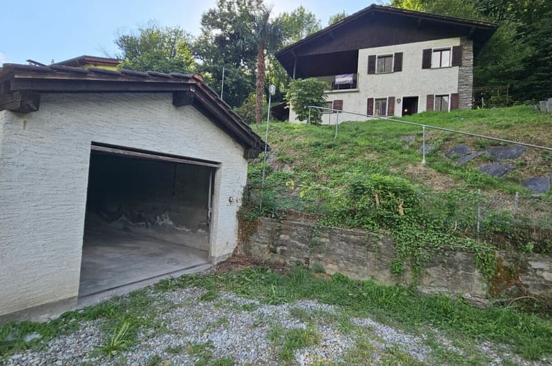 INTERESSANTE CASA UNIFAMILIARE A GRONO-LEGGIA (3)
